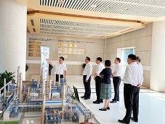 侯启军到公司调研