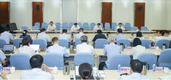公司传达学习集团领导干部会议精神